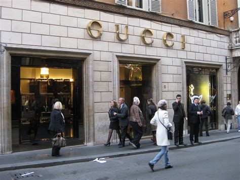 i punti vendita Gucci a Roma (Gucci, Roma) — LelencoDeiNegozi.it